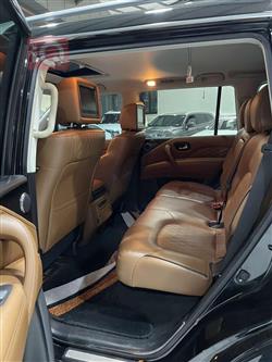 Infiniti QX80